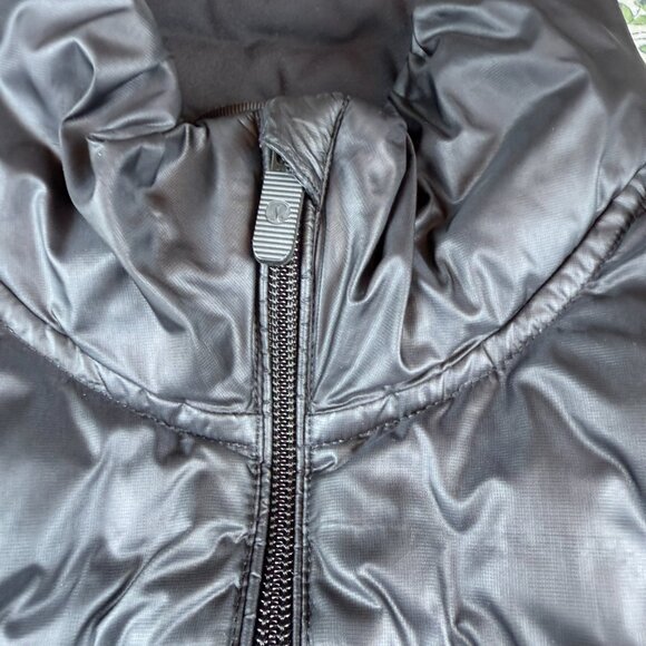 Lululemon Puffer Vest – Black | Size 10 - Picture 5 of 8